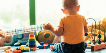 Torremolinos aumenta la partida para el tratamiento de menores con necesidades específicas