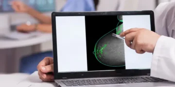 Un nuevo test de saliva es capaz de detectar el cáncer de mama en solo cinco segundos