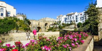 Reino Unido, Francia y Países Bajos se consolidan en el 2023 como los principales mercados emisores internacionales a la Costa del Sol