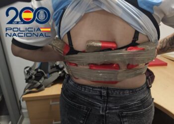 Detenida una mujer que pretendía viaja a Málaga con 1.500 gramos de hachís adheridos al cuerpo