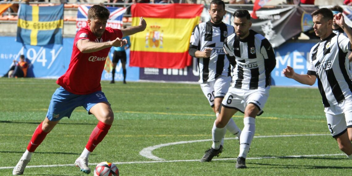 Empate a uno entre CD Estepona y RD Linense