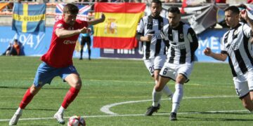 Empate a uno entre CD Estepona y RD Linense