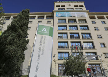 Continúa crítico y con ventilación mecánica el joven de 18 años atropellado en Estepona