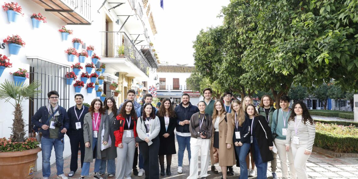 Marbella reúne a medio centenar de estudiantes en una sesión regional del Parlamento Europeo de los Jóvenes