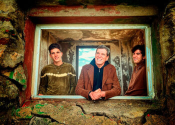 Javier Ojeda, de Danza Invisible, publica un nuevo álbum junto a sus hijos