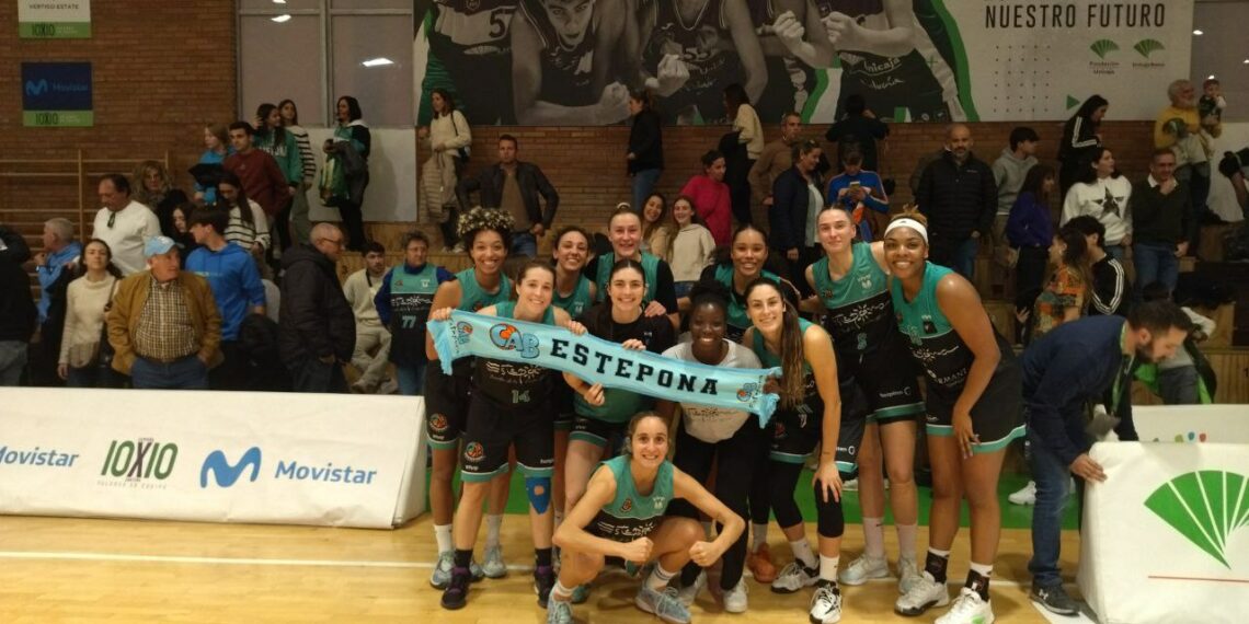 El CAB Estepona se impone ante el Unicaja Mijas en el derbi provincial