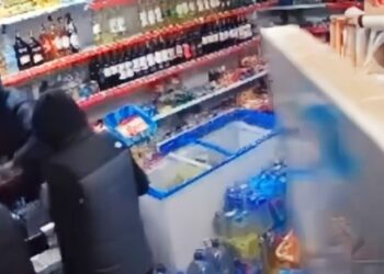 Un violento robo en un bazar de Arroyo de la Miel se salda con un menor detenido