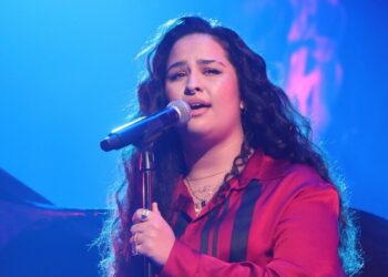 La mijeña Salma Díaz presenta ‘La Mirá’, su primer single tras salir de la academia de Operación Triunfo