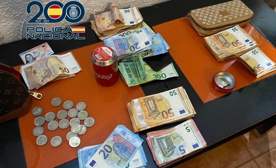 Desarticulada en Málaga una banda que blanqueaba el dinero obtenido de la explotación laboral de extranjeros