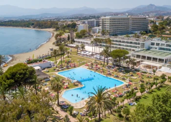 Meliá busca nuevos trabajadores para hacer frente al verano en la Costa del Sol