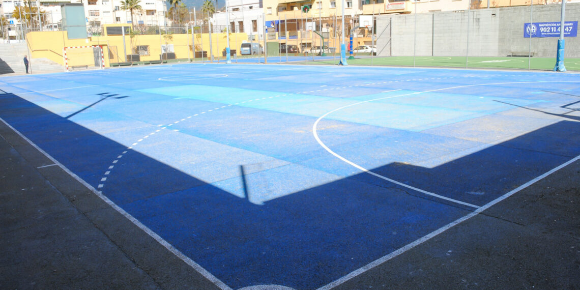 Fallece un hombre de 53 años en Estepona tras intentos de reanimación de Policía local