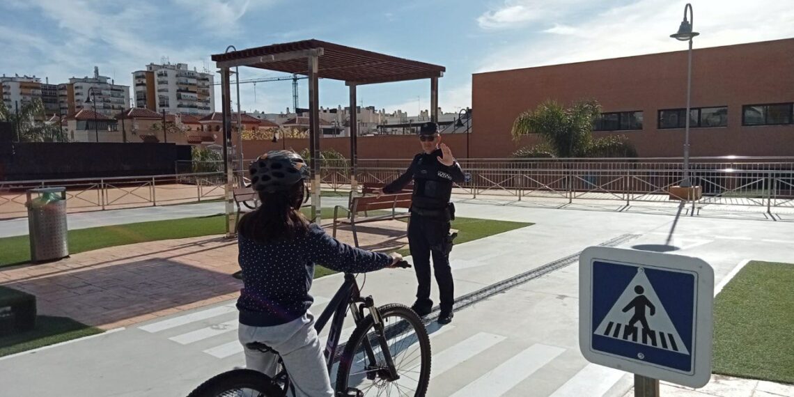 Más de un millar de escolares reciben formación vial a través de un programa desarrollado por el Ayuntamiento