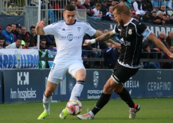 El Marbella FC consigue una luchada victoria ante la Balona