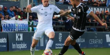 El Marbella FC consigue una luchada victoria ante la Balona