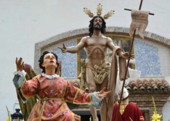 Las lluvias impiden la salida procesional del Cristo Resucitado y la Virgen de la Victoria en Marbella