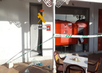 Detenido un menor por un robo con fuerza en una entidad bancaria en Mijas