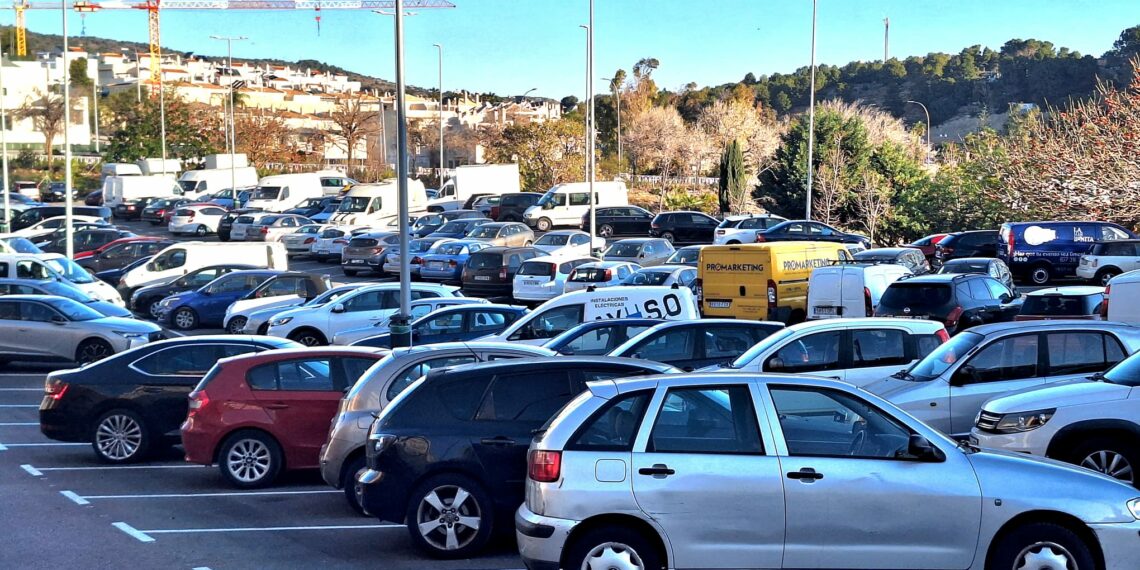 Torremolinos establecerá medidas en el parking gratuito Los Palacios para evitar estacionamientos de larga distancia