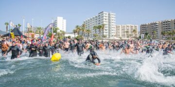 La Travesía a nado Costa de Torremolinos suma ya más de 100 inscritos en su décima edición
