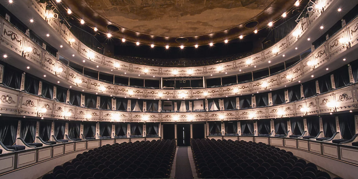 ¡¡MÁS CINE, POR FAVOR!!