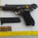 Detenido en Mijas tras hallar en la vivienda que okupaba un arma de fuego y droga