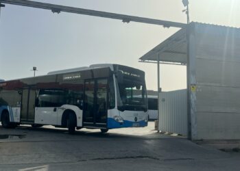 Ayuntamiento de Fuengirola intenta mediar en la huelga del servicio de autobuses