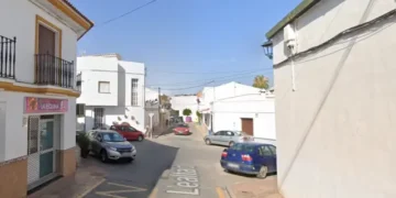 Una mujer es asesinada a tiros en plena calle por su expareja en Pizarra