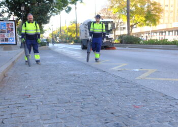 En marcha un dispositivo especial de limpieza con motivo de la Semana Santa en Marbella