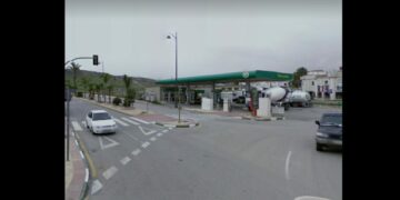 Detenido un hombre en Estepona tras intentar meter fuego a una gasolinera
