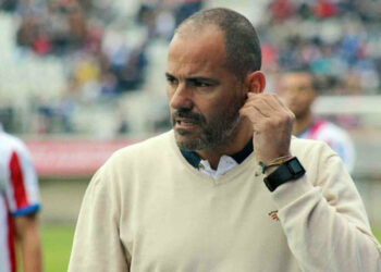 Salva Ballesta, nuevo entrenador del CD Estepona