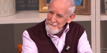 Luis Ponce, el universitario más veterano: con 80 años ha terminado 10 carreras universitarias