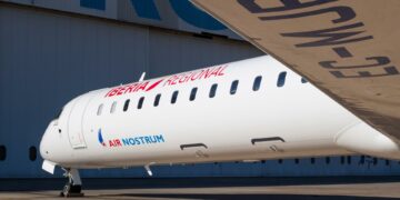 Air Nostrum realizará entrevistas el 9 de abril para contratar tripulantes de cabina