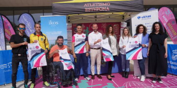 Presentada la camiseta oficial de la III Media Maratón Senda Litoral ‘Trofeo Ikos Andalusia’