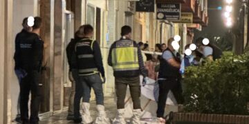 Doble apuñalamiento en Fuengirola: Fallece un hombre y una mujer resulta herida