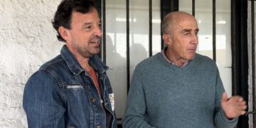 Aquavega garantiza el suministro con garrafas de agua mineral a los vecinos del Chaparral