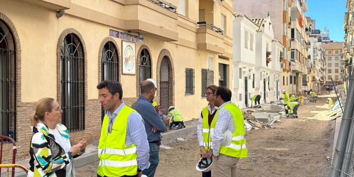 Las obras de remodelación de la calle Asturias de Fuengirola avanzan al 65% de su ejecución