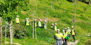 Estudiantes de Manilva celebran el Día de los Árboles en la cantera de La Utrera