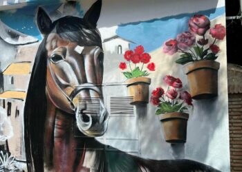 El núcleo de Cancelada se suma a la Ruta de los Murales de Estepona