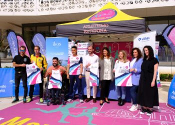 La III Media Maratón Senda Litoral de Estepona ‘Trofeo Ikos Andalusia’ se internacionaliza con corredores de todo el mundo