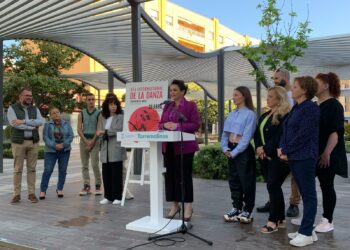 Torremolinos celebra el Día Internacional de la Danza con una exposición de fotografías y muestras de baile