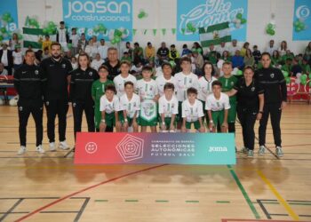 Tres jugadores del Playas de Torremolinos se proclaman subcampeones de España de fútbol sala Sub-12