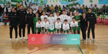 Tres jugadores del Playas de Torremolinos se proclaman subcampeones de España de fútbol sala Sub-12