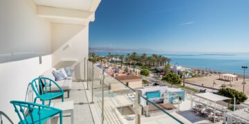 La caída de reservas en Semana Santa lastra un mes de marzo que cierra con un 75,10% de ocupación hotelera