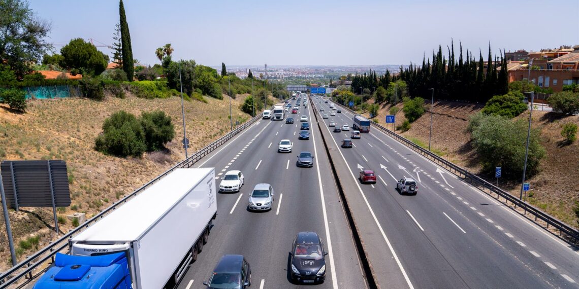 Andalucía cierra el fin de semana con tres fallecidos por accidentes de tráfico en sus carreteras