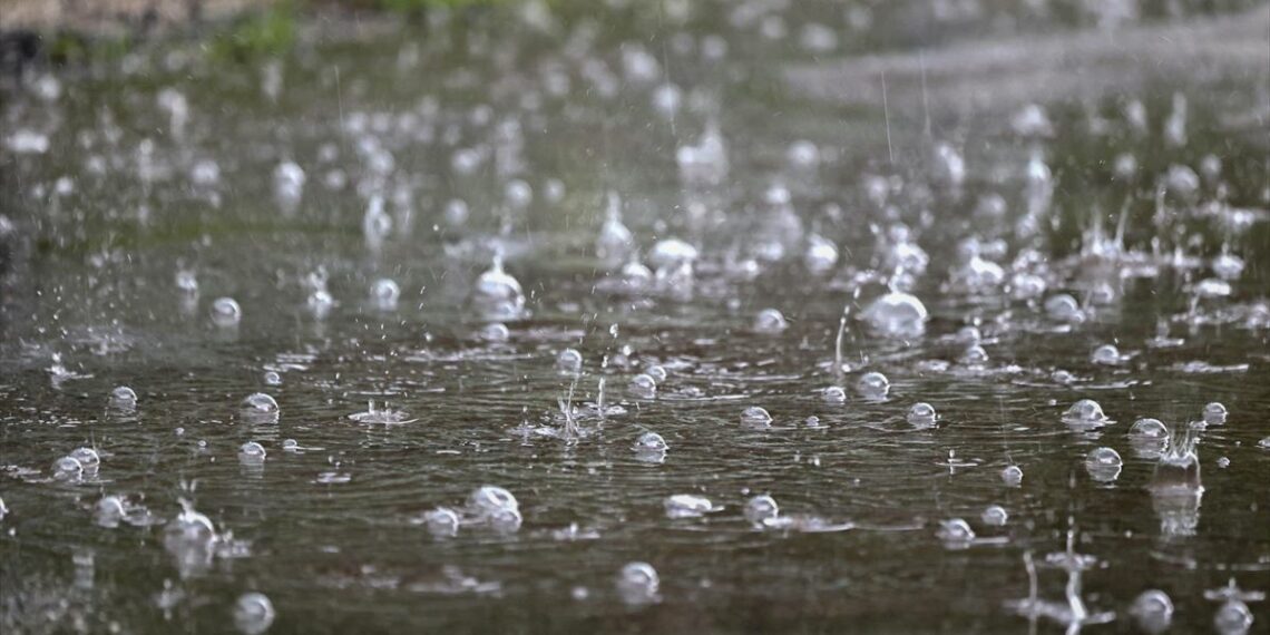 Cambio de tiempo para el fin de semana: temperaturas más bajas y posibles chubascos