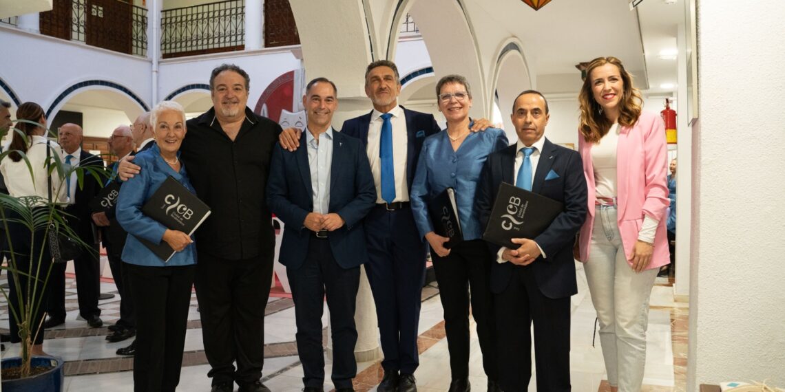 La Coral Ciudad de Benalmádena rinde un emotivo homenaje a Nélida Montesinos