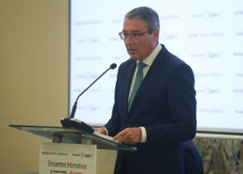 Salado cree que eliminar ‘Golden Visa’ es «una cortina de humo» del Gobierno «para ocultar su incompetencia»