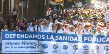 La Marea Blanca vuelve a la calle «para defender la sanidad pública en Málaga»