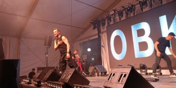 La mítica banda de pop OBK convoca en Benalmádena a mas de 5.000 personas