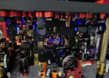 Científicos españoles crean un ordenador cuántico único en el mundo