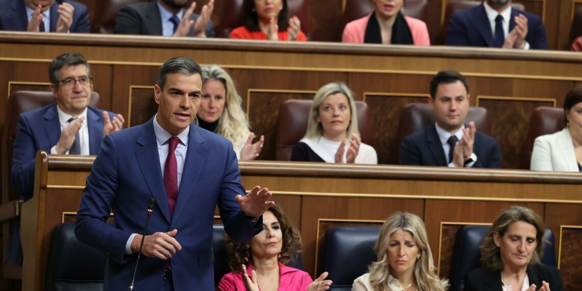 Pedro Sánchez cancela su agenda para decidir si continúa o no al frente del Gobierno